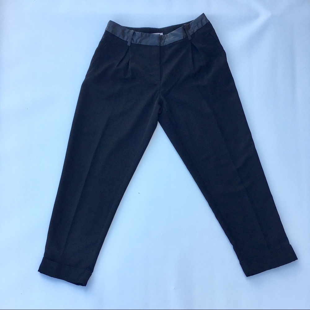 Doo.Ri black ankle trousers. Size 8.
